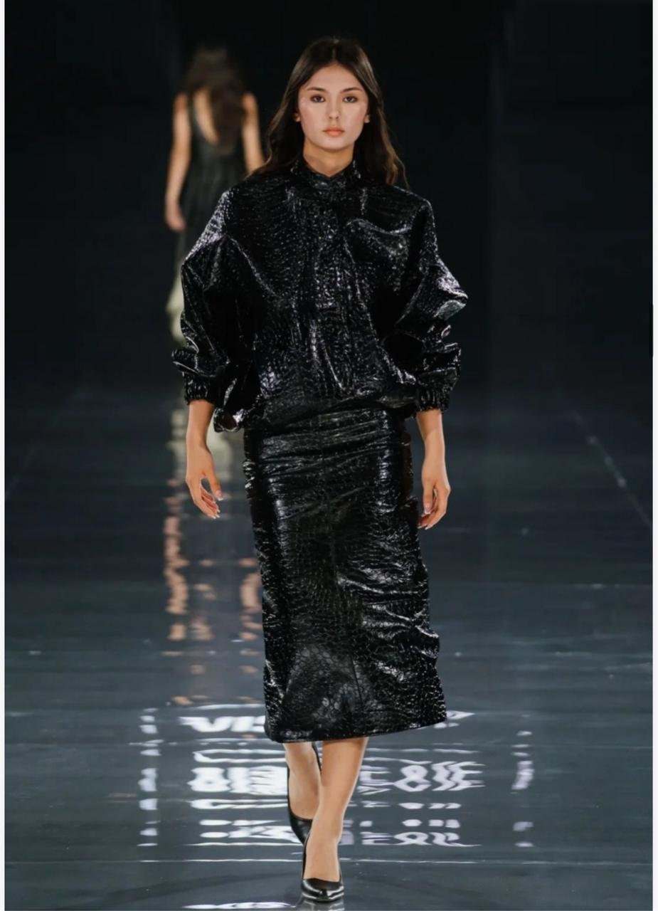 Striking black ensemble